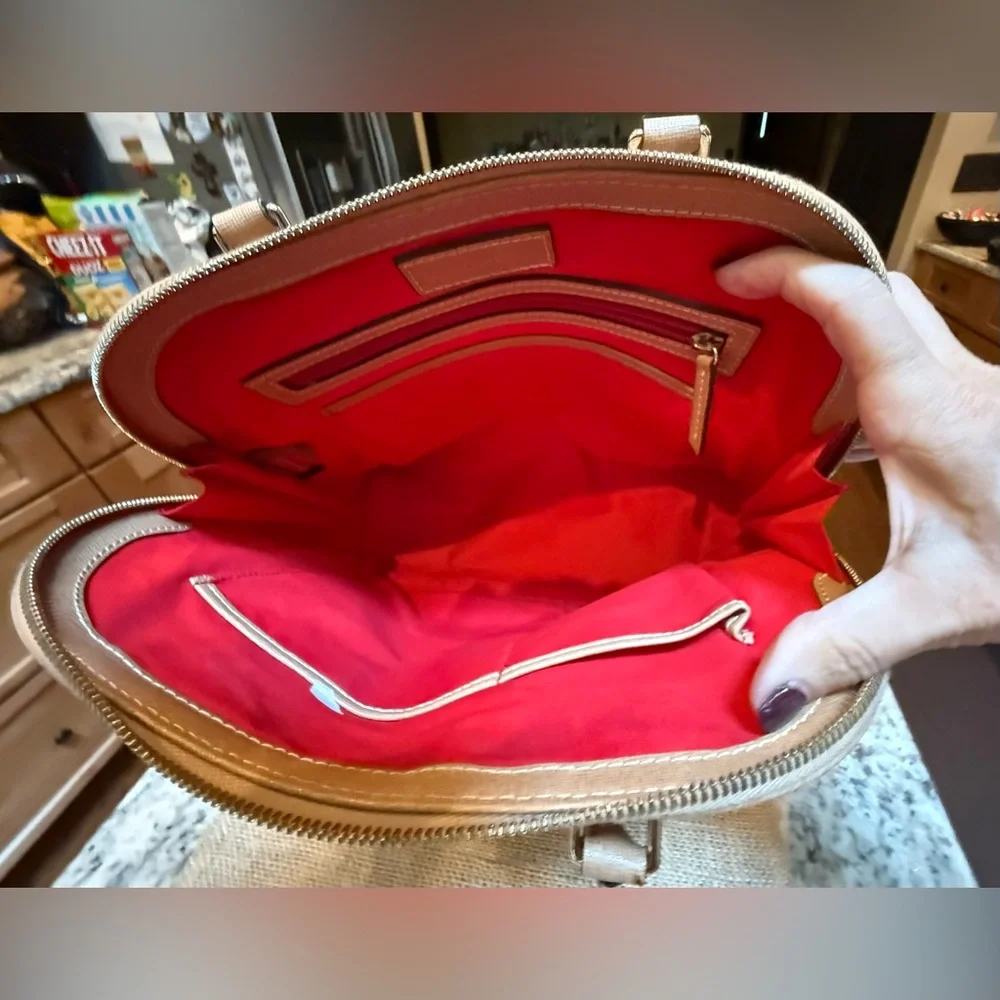 Dooney & Bourke Beige Satchel. like New! EUC. It will never go out of style. - Picture 14 of 16